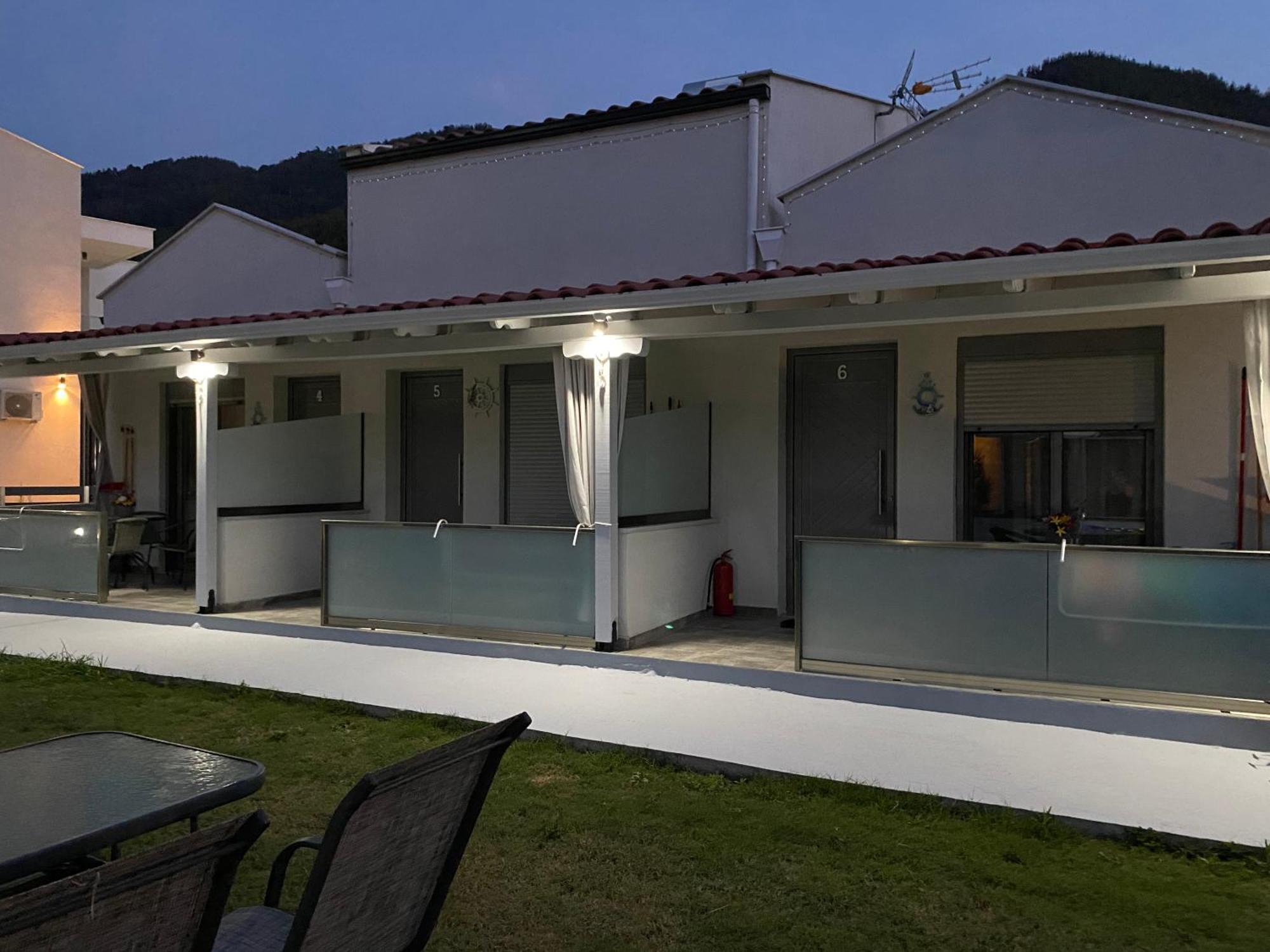 סקאלה פוטאמיאס Harmony Studios & Apartments מראה חיצוני תמונה